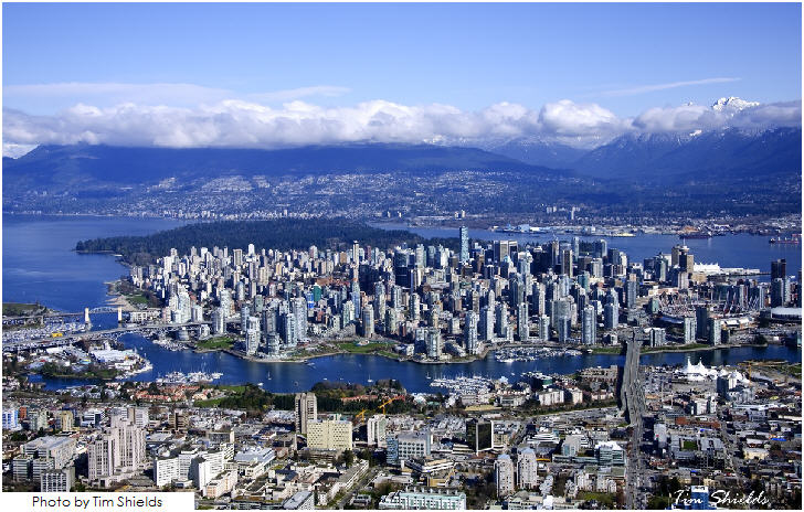 Vancouver, City under the mountains