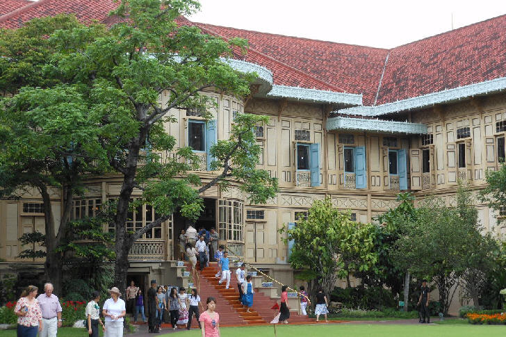 Vimanmek Mansion, Bangkok