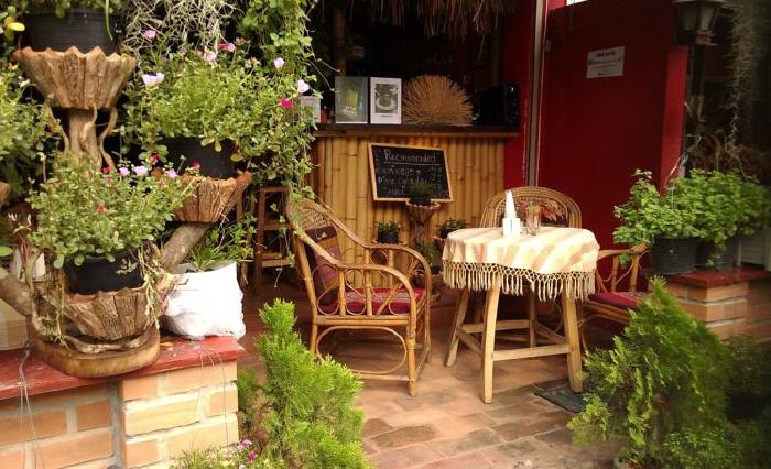 Casa - Restaurant & Guesthouse, 224 Rachapskani Rd. Sripoom Muang, Old City, Chiang Mai, Thailand 50200