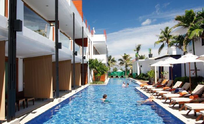 La Flora Resort Patong, 39 Taweewong Road, Patong, Phuket, Thailand