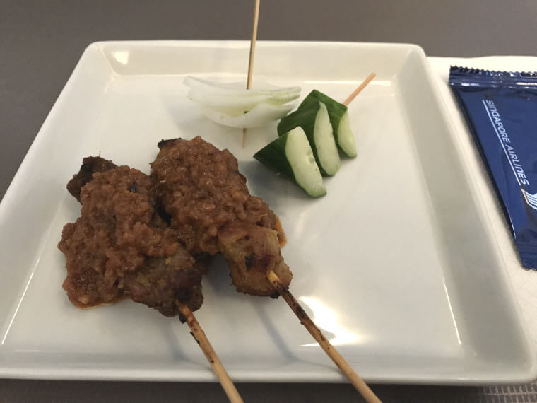 Singapore Chicken and Beef Satay, with onion, cucumber and spicy peanut sauce, SQ 633 A350 Business Class