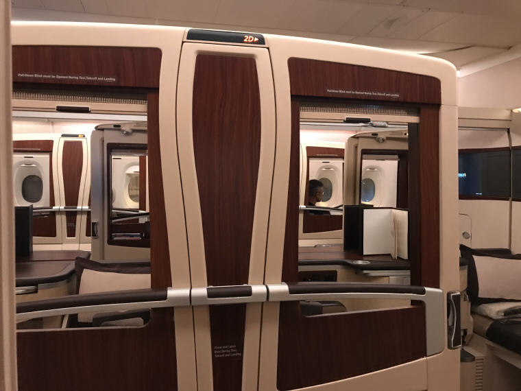 Cabin, SQ 231 A380 Suites Class Experience Singapore - Sydney