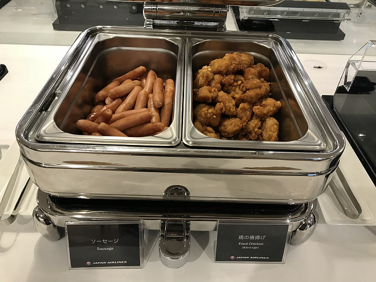 Sausage and Fried Chicken, Sakura Lounge, Bangkok Suvarnabhumi Airport