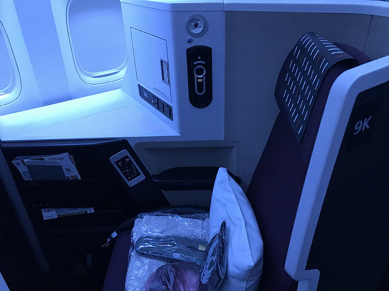 Seat 9K, JAL SKY SUITE 777 Business Class NRT to SIN